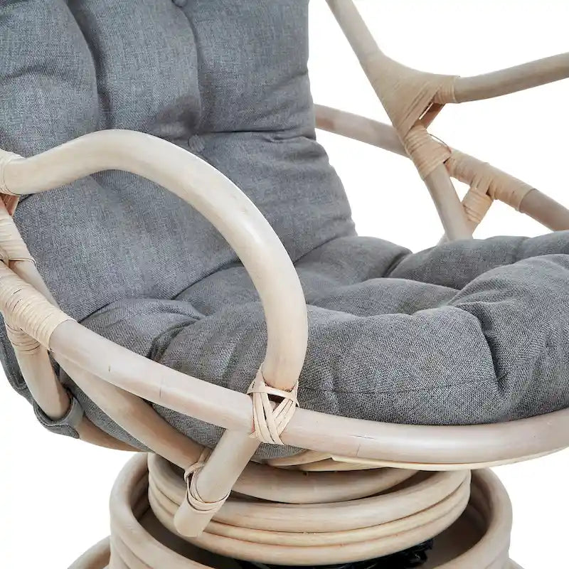 Fauteuil à bascule pivotant en rotin