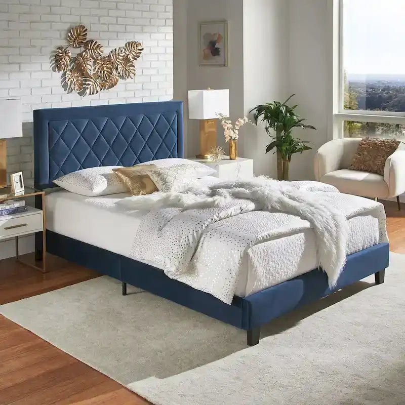 Lit plateforme en tissu velours
